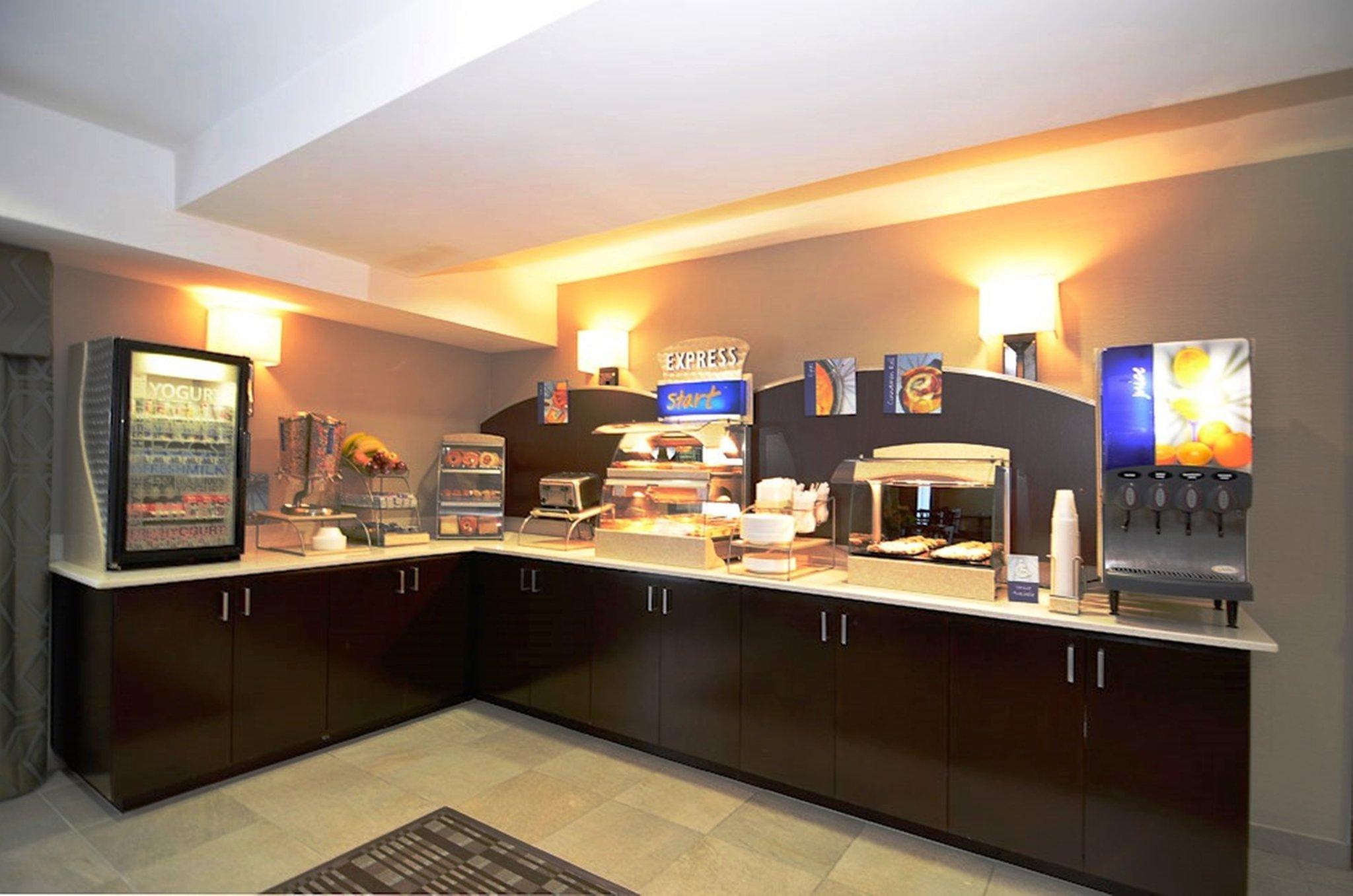 Holiday Inn Express San Diego Airport-Old Town By Ihg Exterior foto