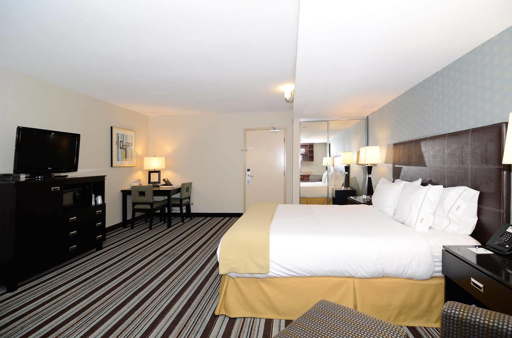 Holiday Inn Express San Diego Airport-Old Town By Ihg Exterior foto